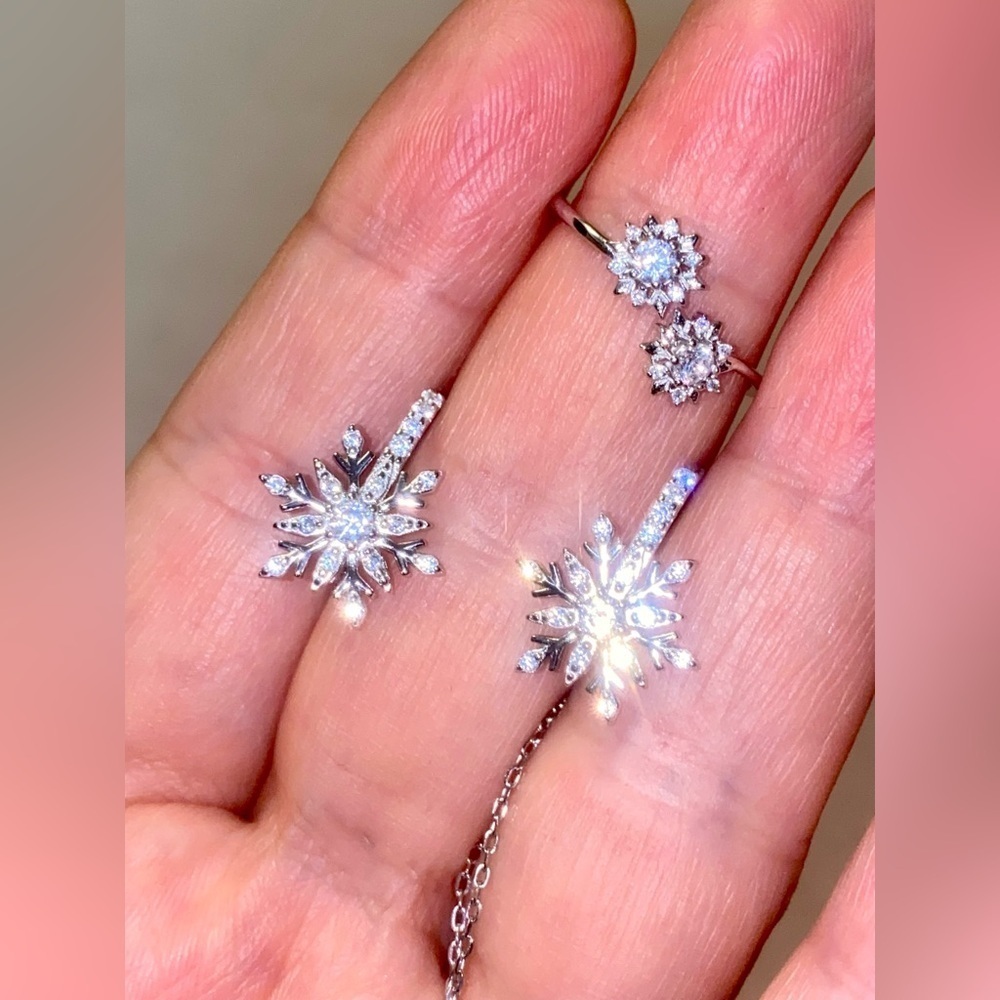 925 Silver Snowflakes ❄️ Set. Perfect as a new year gift 🎁! - Picture 3 of 7